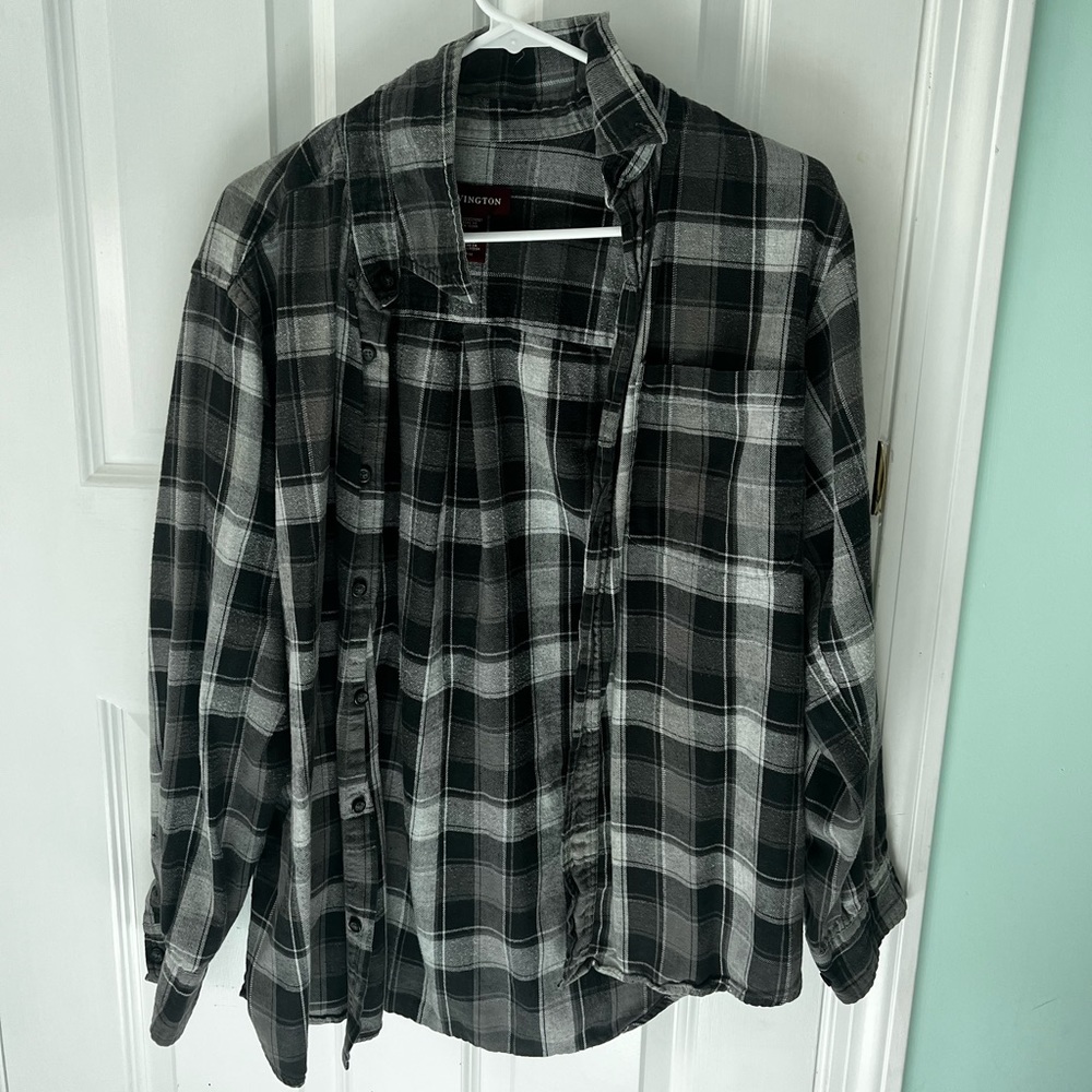 Vintage oversized black and white and gray flannel